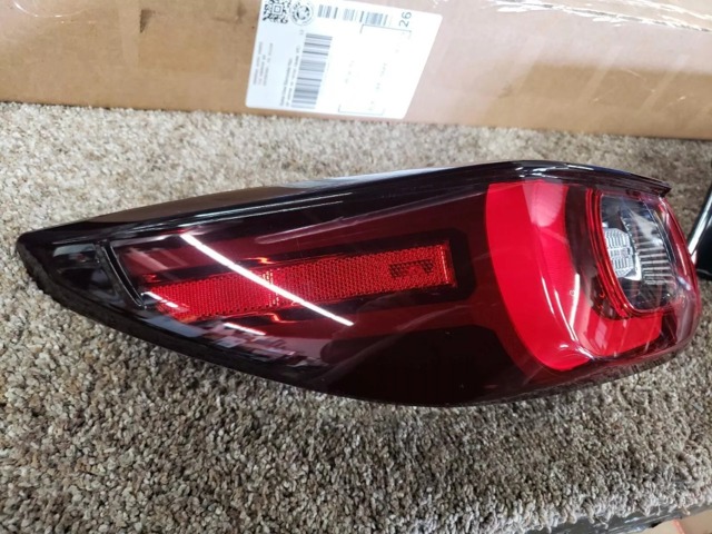 Стоп задній Mazda KPF151160