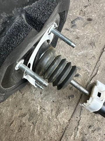  04581835AD Chrysler