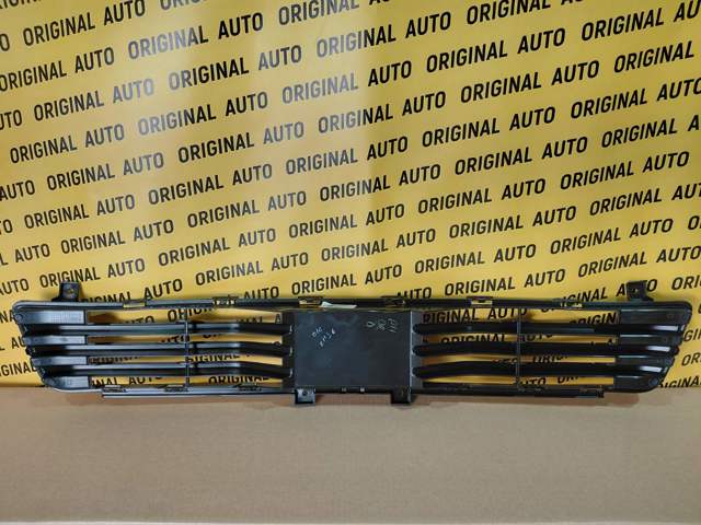 Решітка переднього бампера, центральна Honda 85126412 ціна, від 138.20 USD