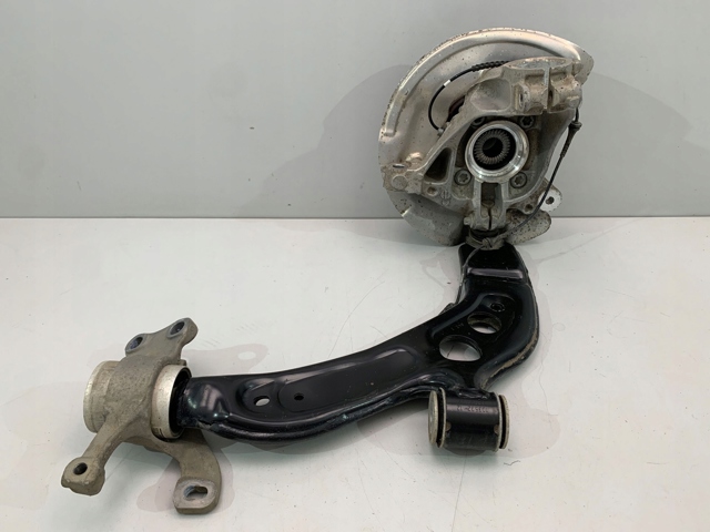 Купити 6876643 BMW Цапфа поворотного кулака