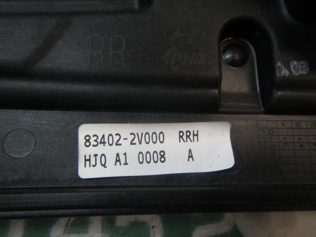 834022V000 Hyundai/Kia Склопідйомник задніх правих дверей