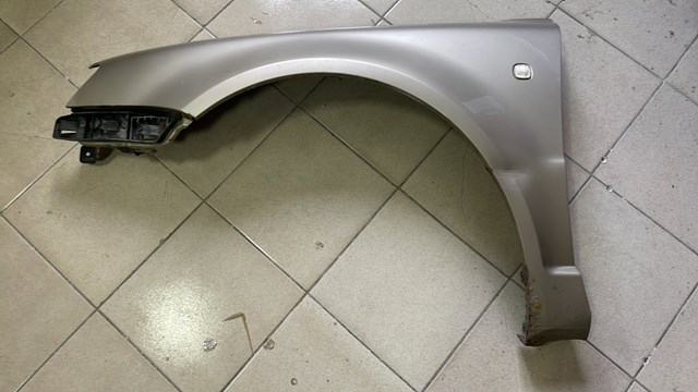  Крило переднє ліве Skoda SuperB 1