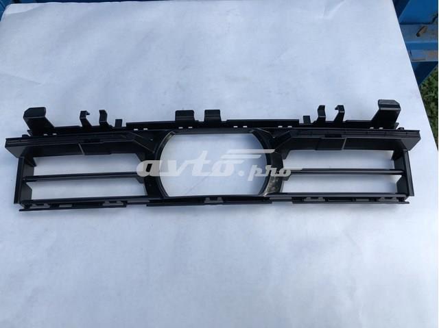 51117409550 BMW Решітка переднього бампера, центральна