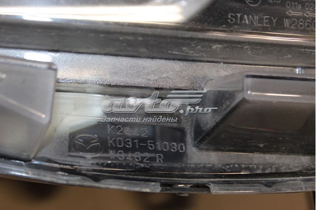Фара права KA1F51031H Mazda
