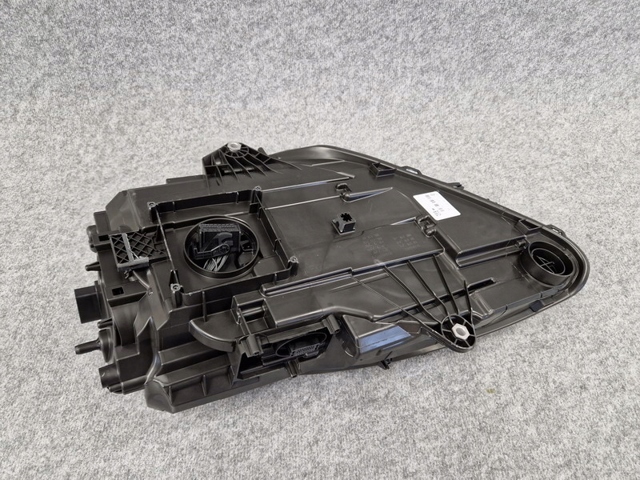 Фара комбінована, передня Porsche 95B941080BB