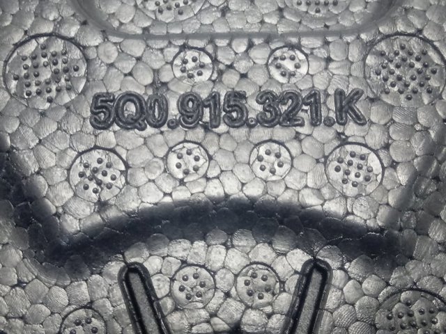  VAG 5Q0915321K ціна, від 25.33 USD