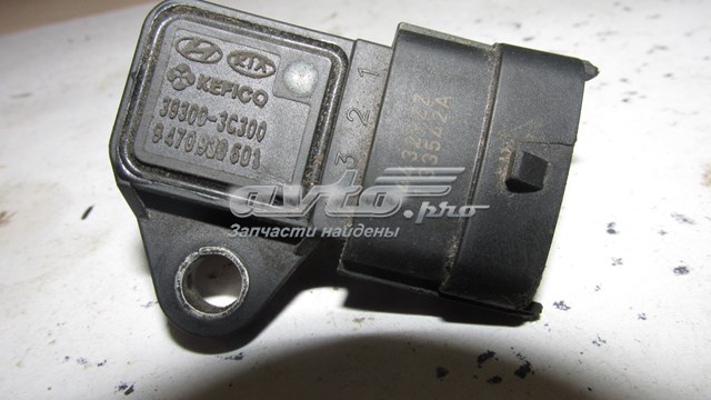 Датчик температури повітряної суміші Hyundai/Kia 393003C300 ціна, від 10.11 USD