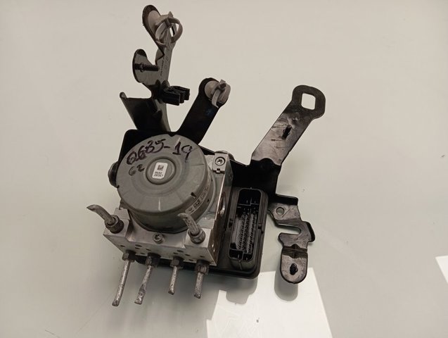 Блоки ABS Renault (RVI) 476607355R