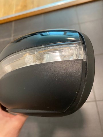 Ліве бокове дзеркало 5K0857501CD VAG