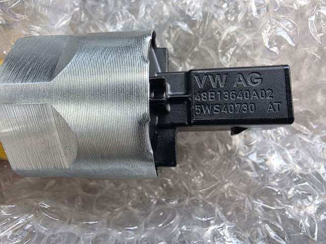 Регулятор тиску палива 5WS40730 Continental/Siemens