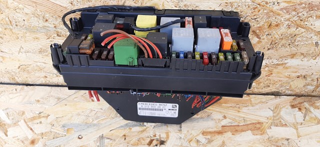 Купити A2129002827 Mercedes 