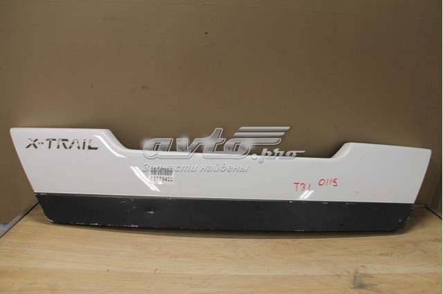 Купити 90901JG00A Nissan/Infiniti Накладка ляди нижня
