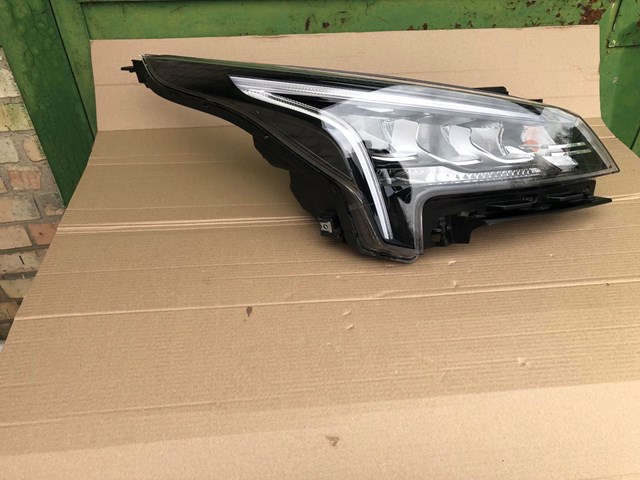 92102H0700 Hyundai/Kia Основна фара - вставка