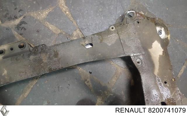 8200741079 Renault (RVI) балка передньої підвіски, підрамник