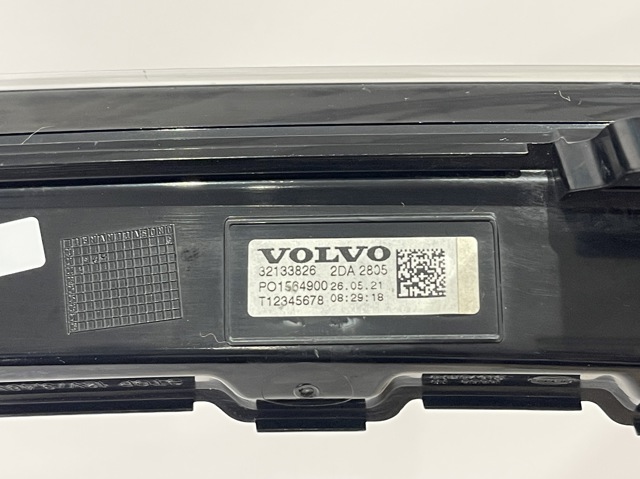 32133826 Volvo 