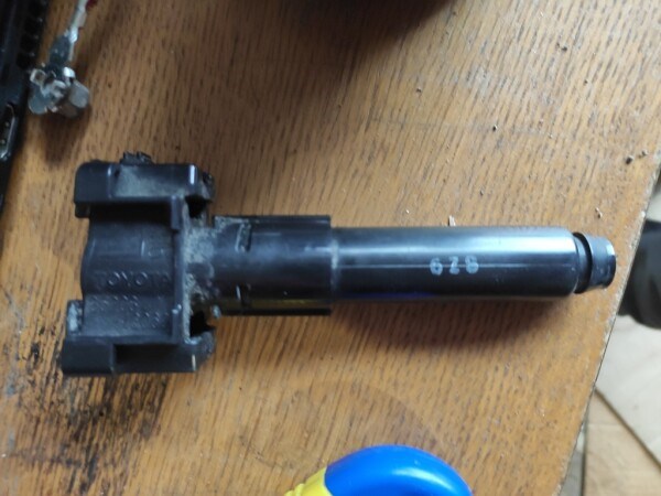 Купити TQ21424 Tqparts Тримач форсунки омивача фари, підйомний циліндр