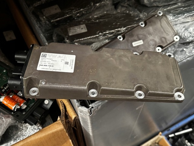 Купити 4N0909144D VAG Рульова рейка