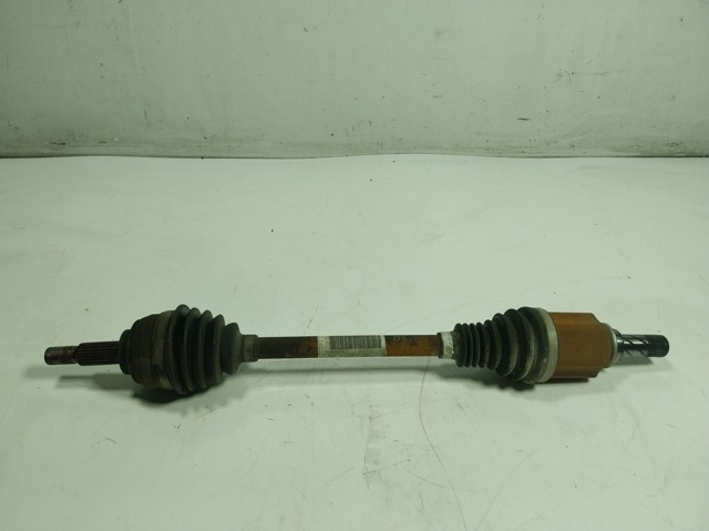 391016613R Renault (RVI) Привід лівий