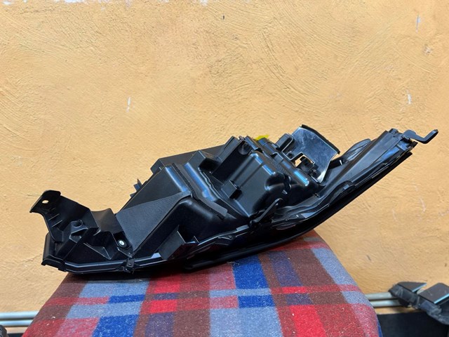  Toyota 8118560K71 ціна, від 902.93 USD
