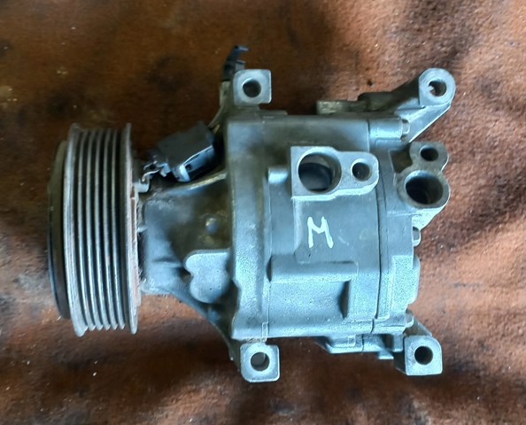 Насос кондиціонера Denso 517469310