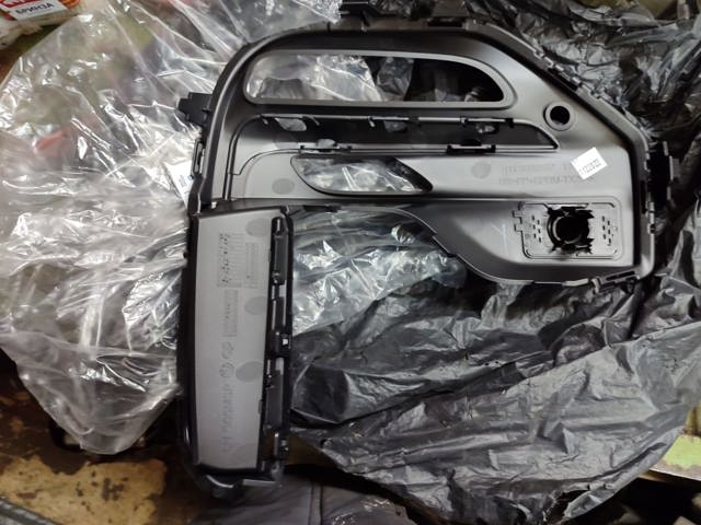 51118092687 BMW 