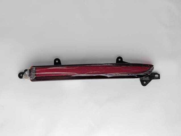 Правий відбивач бампера Ford 1925390 ціна, від 14.16 USD