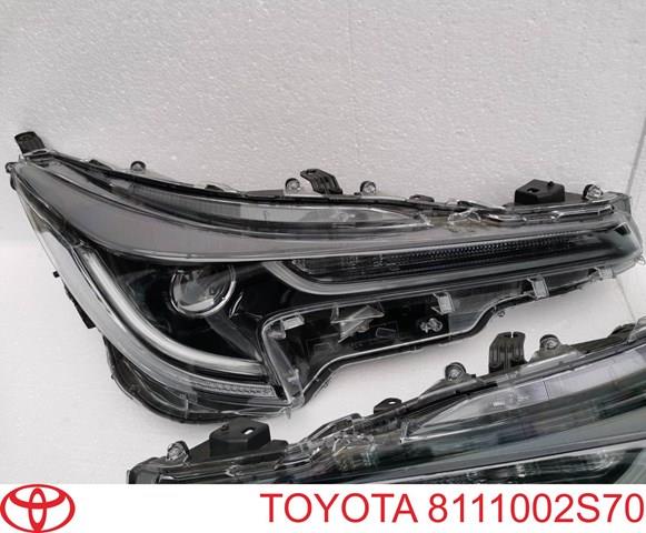 Фара права 8111002S70 Toyota