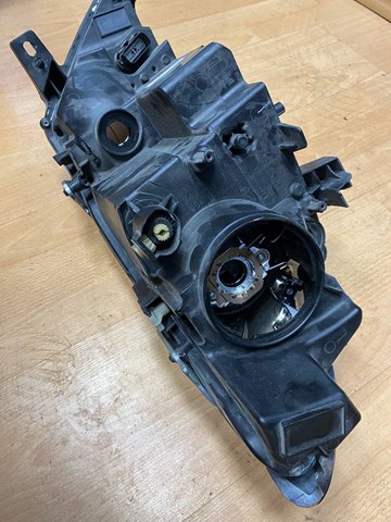 EJ7Z13008G Ford 