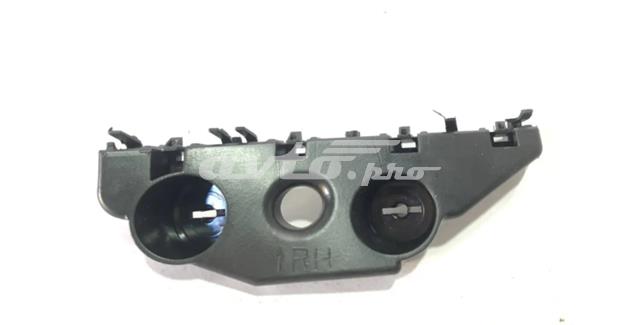 622209HS0A Nissan/Infiniti Кронштейн бампера переднього, правий