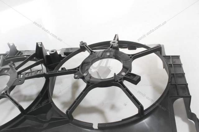 Купити 1671136210 Toyota Облицювання рамки радіатора