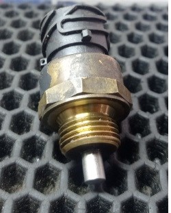 Купити 0501210058 ZF Parts Вмикач ліхтарів заднього ходу