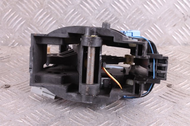  DG9Z7210LB Ford