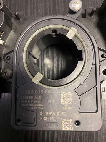Підрульовий перемикач 255604BA7A Nissan/Infiniti