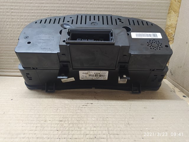 Прилади управління VAG 1K0920862A ціна, від 88.69 USD