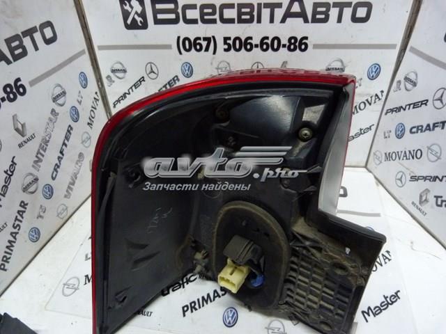 8155060820 Toyota Фара задня права зовнішня