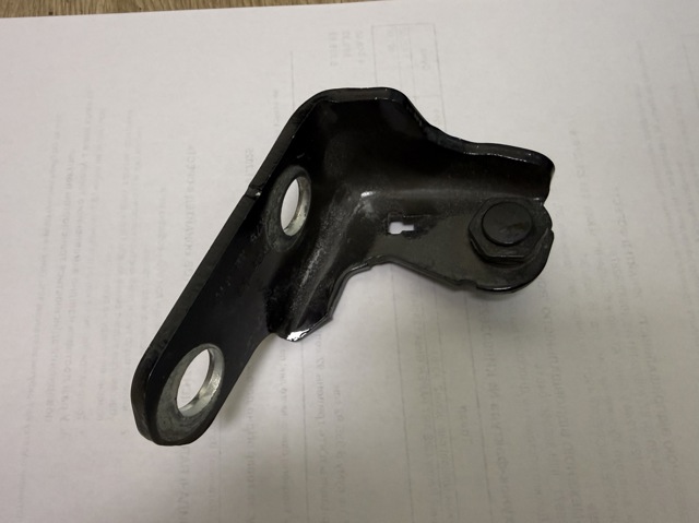 Петля передніх дверей, правих Ford JX7Z5822810A ціна, від 12.67 USD