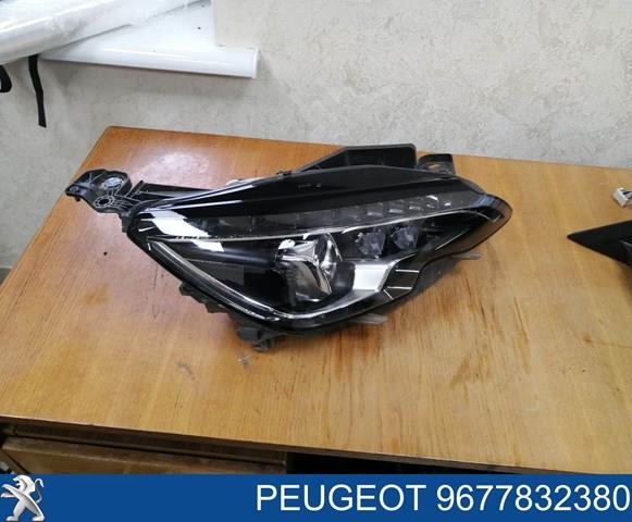 Фара правая Peugeot/Citroen 9677832380 ціна, від 797.32 USD