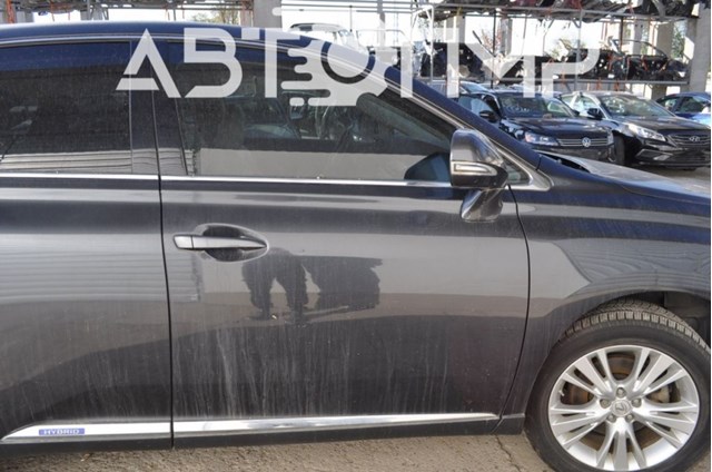 Купити 670010E070 Toyota Двері праві передні
