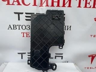  Tesla 107867332L