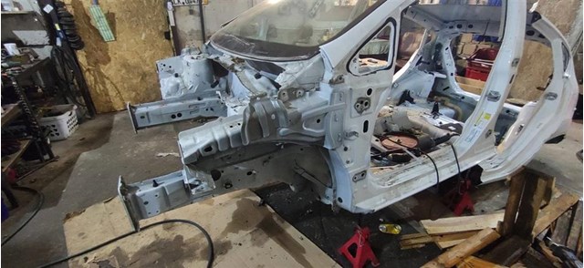 D2BZ16055A Ford 