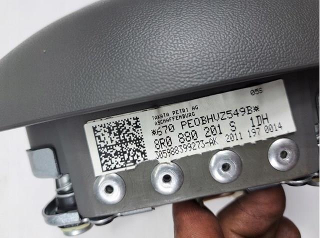 Подушка AIRBAG передня ліва VAG 8R0880201S