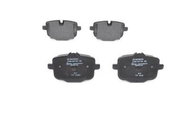 Задні гальмівні колодки Bosch 986494759 ціна, від 57.01 USD