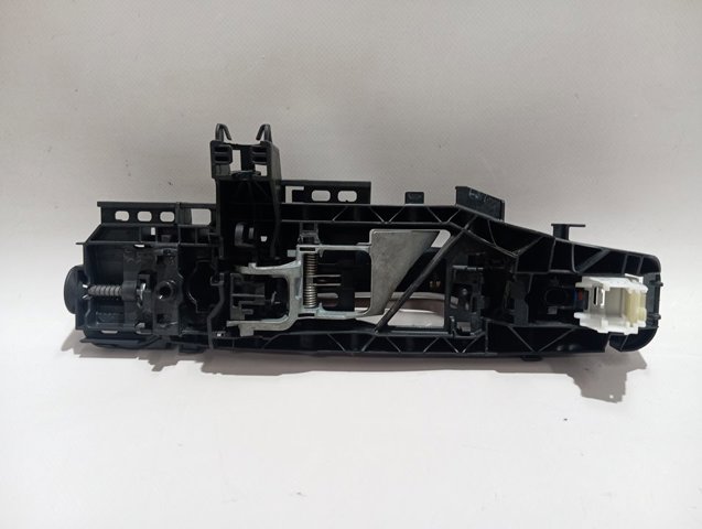 Купити A09976020019040 Mercedes Ручка дверей правих, зовнішня, перед/зад