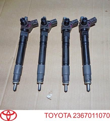 2367011070 Toyota Форсунка вприску палива