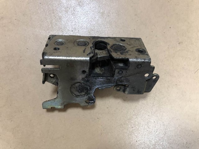 Купити A9017302135 Mercedes 