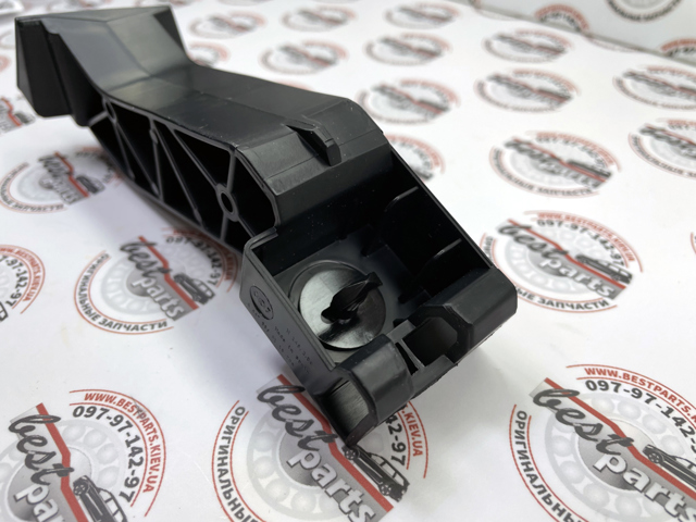 Кріплення бампера Autotechteile 1508827 ціна, від 12.67 USD