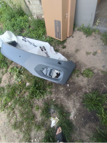 95X10715 Polcar Бампер передній в зборі