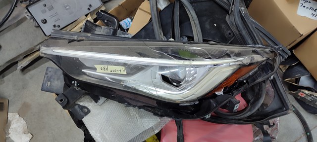 Купити 260605NA0A Nissan/Infiniti Основна фара в зборі ліва