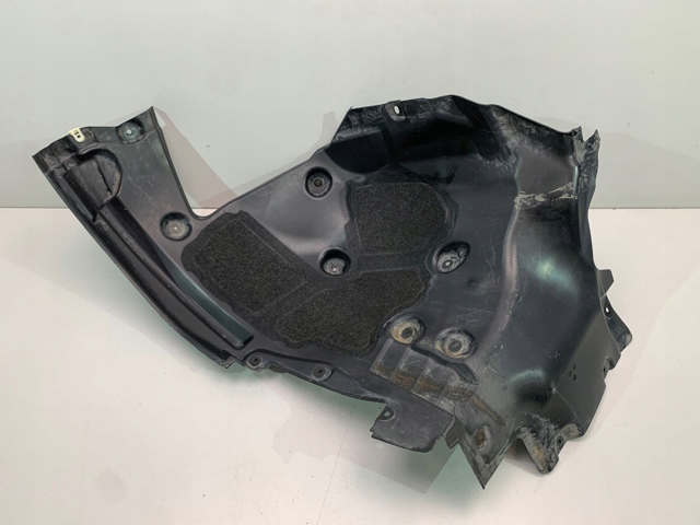 Підкрилок переднього крила, правий задній 7340796 BMW