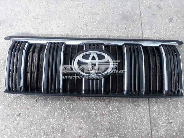Решітка радіатора 5310160E90 Toyota